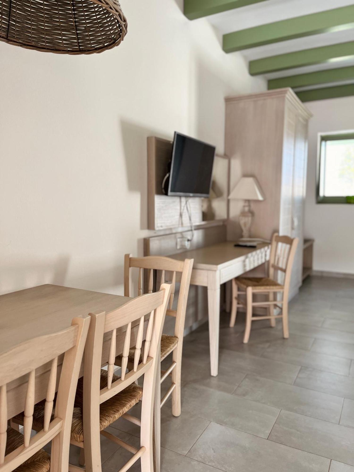 ארקסה Alona Luxury Villas מראה חיצוני תמונה