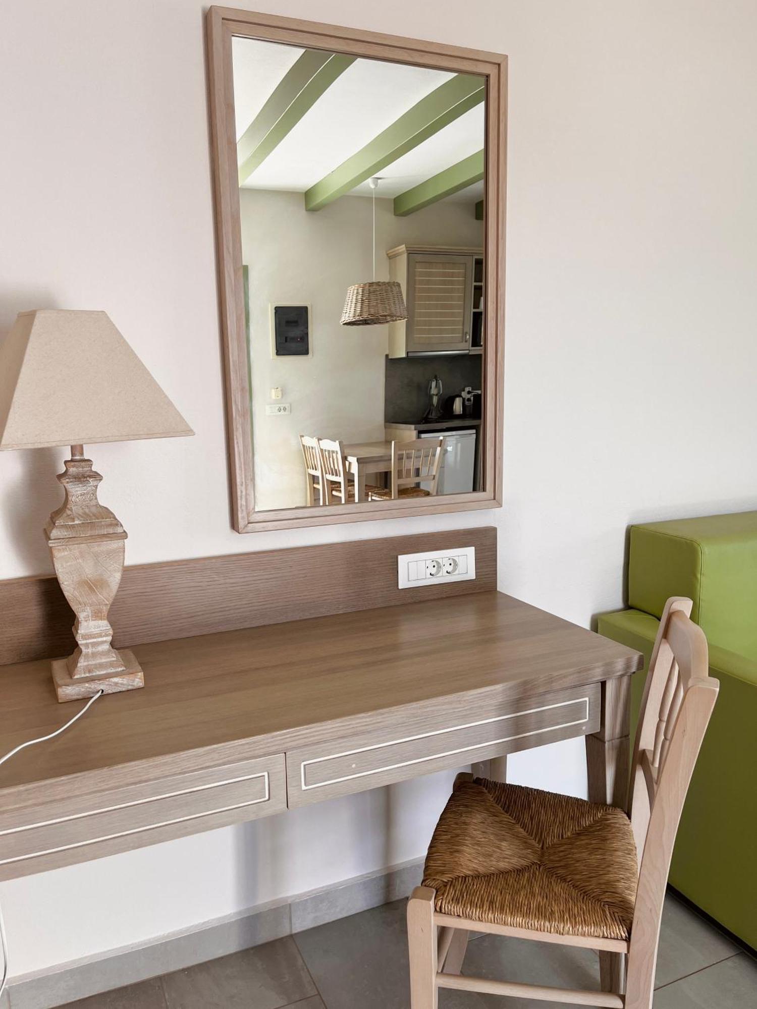 ארקסה Alona Luxury Villas מראה חיצוני תמונה